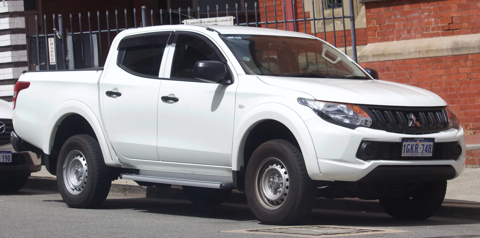 Mitsubishi Triton